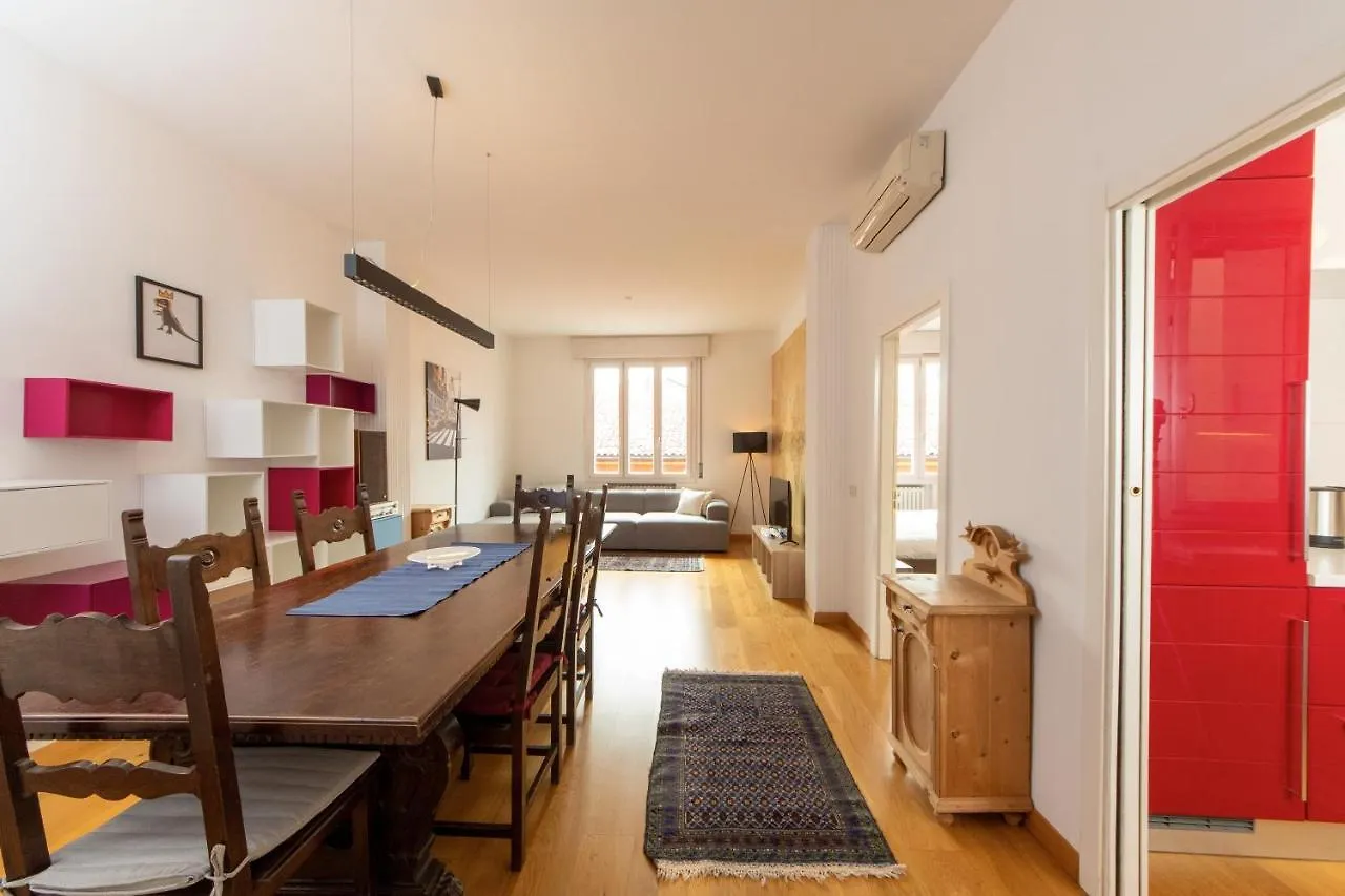 Housmart Sant'Isaia 67/2 Apartment Bologna